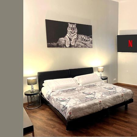 Milanoflats - New Beautiful Fully Equipped Studio Apartment With A View Of Piazza San Camillo - 5 Minutes From Central Station, M2, M3, Airport Shuttle Exterior photo